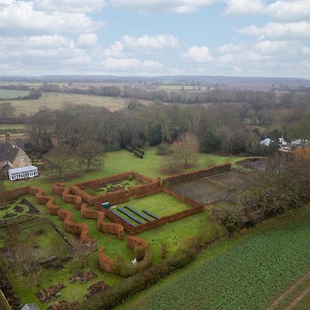 Swafield Hall Luaran gambar